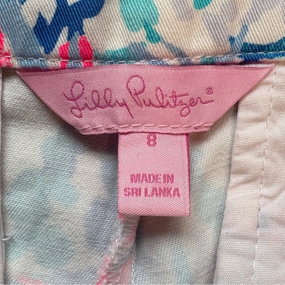 Lilly Pulitzer Hazelle Cosmic Coral Stretch Shorts Pink Lobster Print, Size 8 - Picture 5 of 7